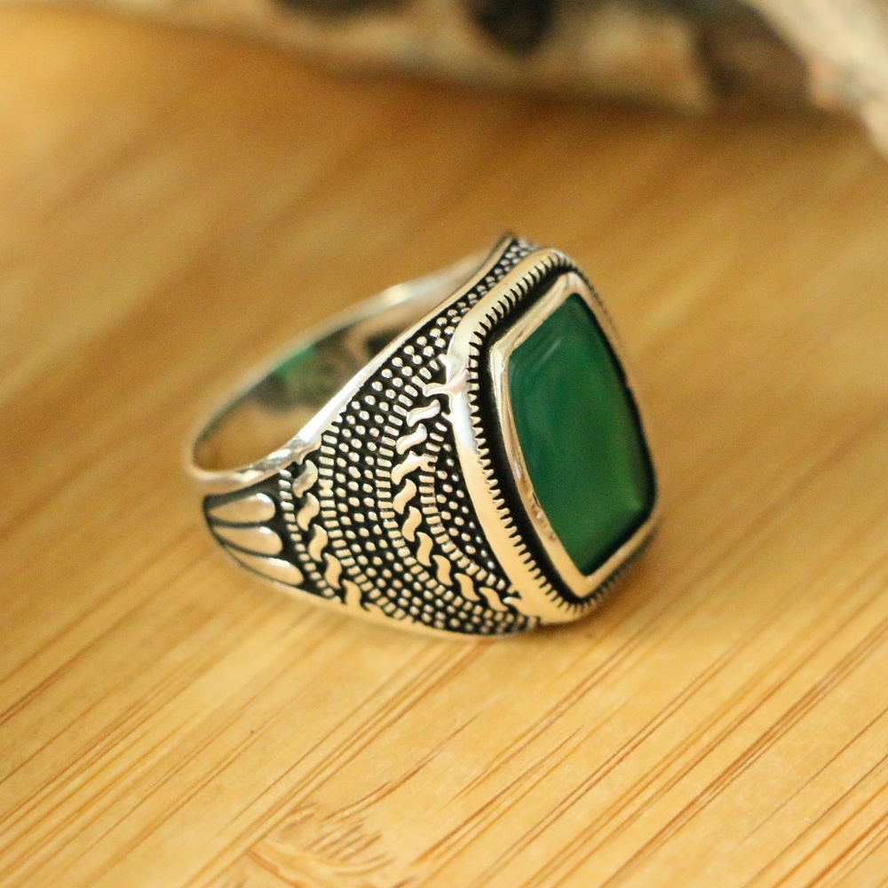 Green Stone Silver Men's Signet Ring